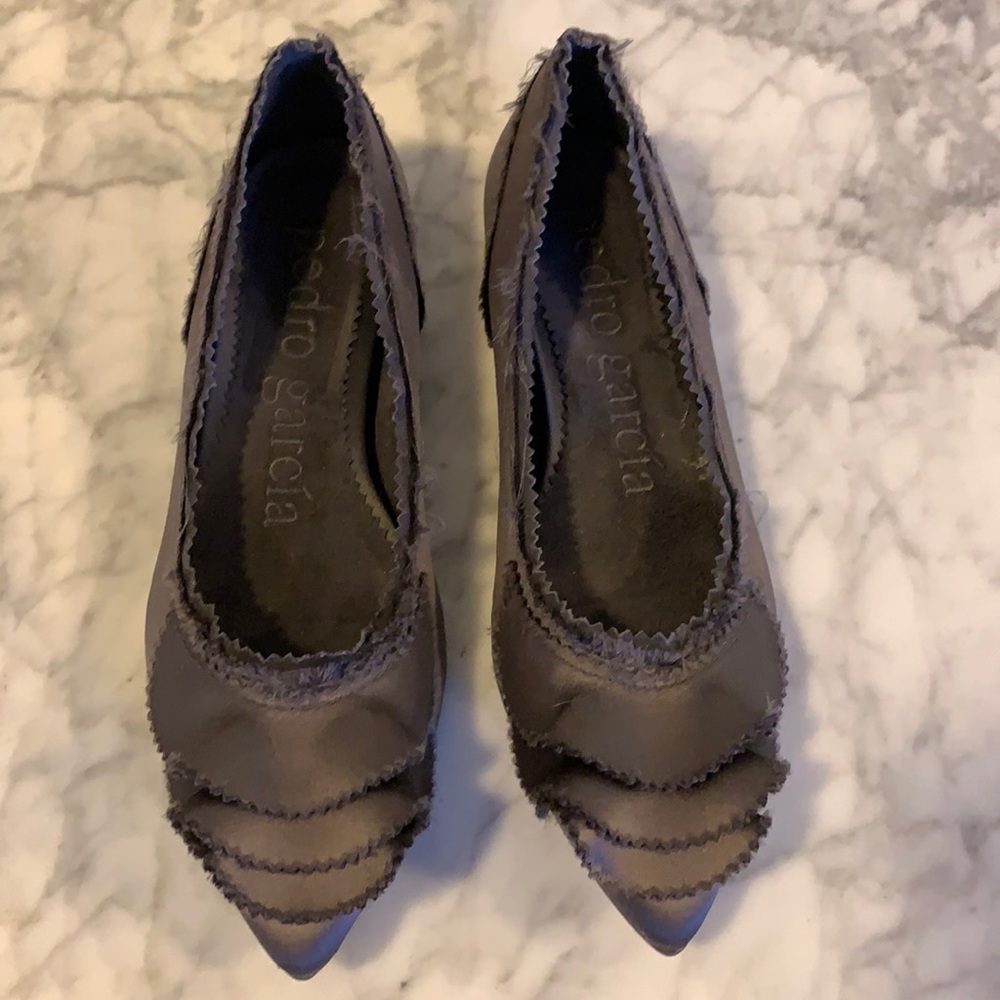 Pedro Garcia satin flats
